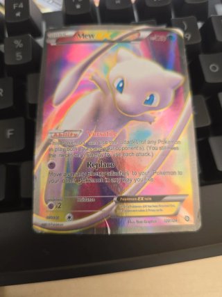 Carta Pokémon Mew EX Full Art Ultra Rare 120/124