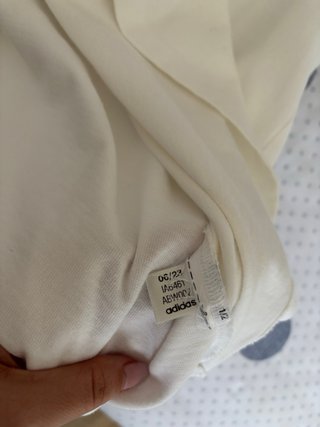 Camiseta Adidas Oversize Blanca Talla S