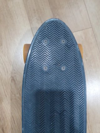 Monopatín azul