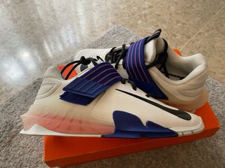 Zapatillas Nike Halterofilia Blancas y Azules