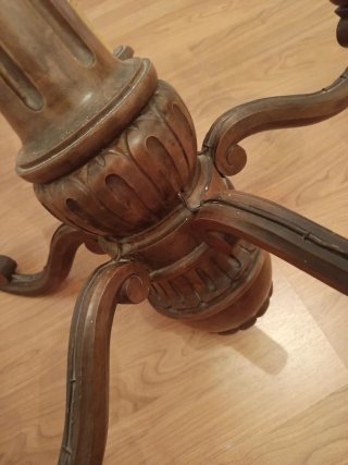 Lámpara de techo madera estilo renacentista