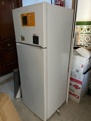 Frigorífico con congelador