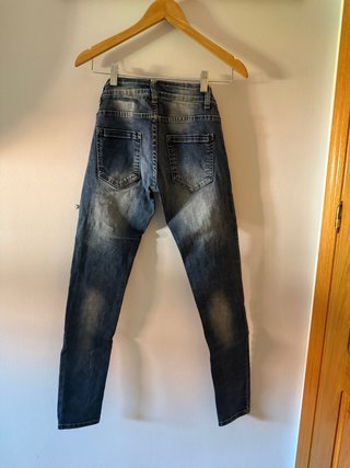 Pantalón tejano Roto Talla XS