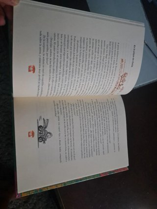 Cuentos por teléfono (Spanish Edition)