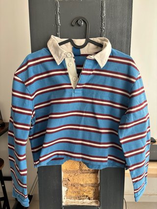 Camisetas con y sin mangas varios colores y marcas