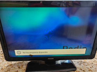 TV Philips 37 con mando universal
