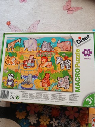 Juegos de mesa: El Ahorcado y Macro Puzzle