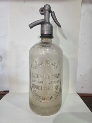 Sifón antiguo Globus Budapest