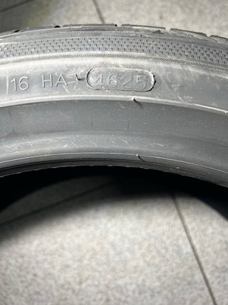Hankook 245 40 19
