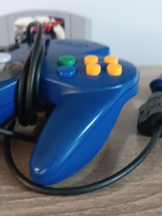 007 + Mando. Nintendo 64. Original.