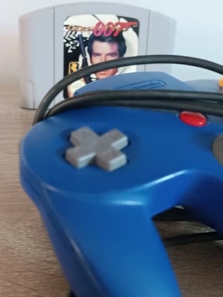 007 + Mando. Nintendo 64. Original.