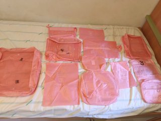 Neceser de viaje rosa
