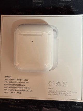 AirPods 2 con carga inalámbrica