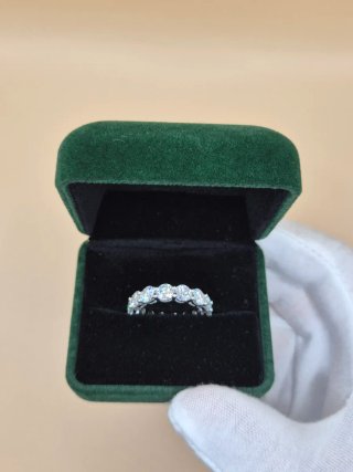 Anillo Eternity Plata Moissanitas 5mm T6