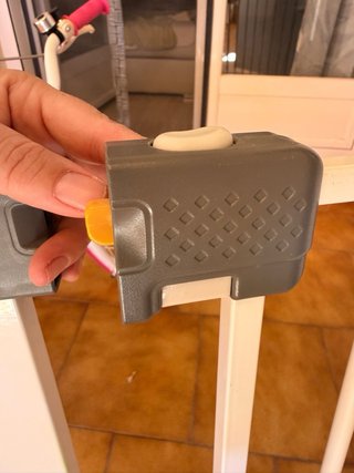 Barrera de seguridad para puertas y escaleras