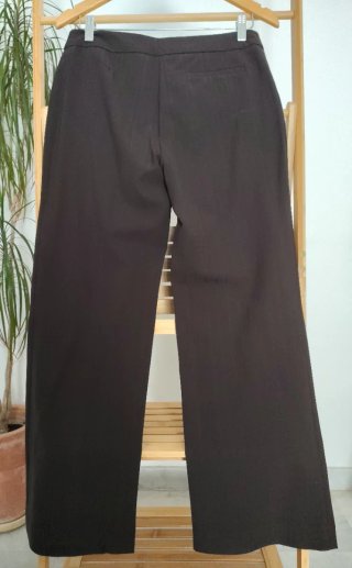Pantalón de vestir marrón a rayas