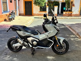 Honda XADV 750 Gris