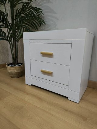 Mesitas de noche blancas de madera