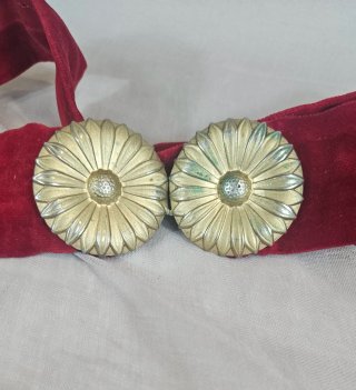 Cinturón Vintage Terciopelo Rojo con Broches Flora
