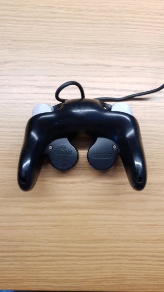 GameCube + 007 NightFire