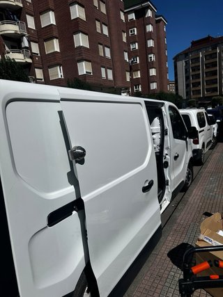 FURGONETA OPEL VIVARO
