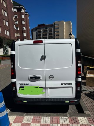 FURGONETA OPEL VIVARO