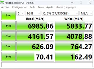 Minisforum UM890 Pro Ryzen 9 PRO 8945HS 32GB 1TB
