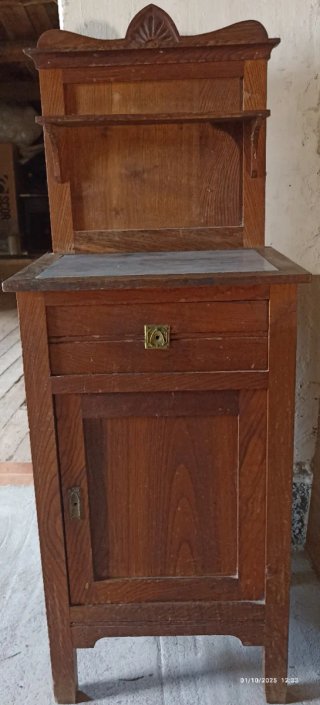 Mesa de noche antigua madera y mármol