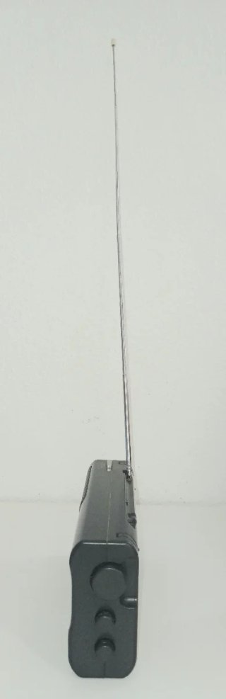 Radio Sony ICF-780 FM/AM Vintage con cable