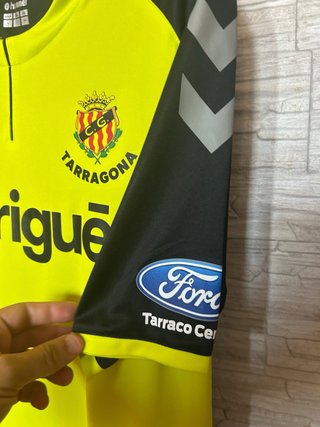 Camiseta Nastic de Tarragona Hummel 2a division