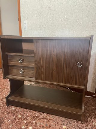 Mueble auxiliar madera con cajones y puerta