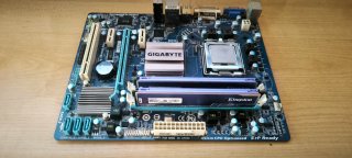 Placa Base Gigabyte GA-G41MT-USB3 CPU y RAM.