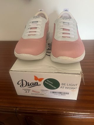 Zapatillas Dian rosas y blancas