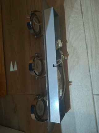 Aplique de pared plateado