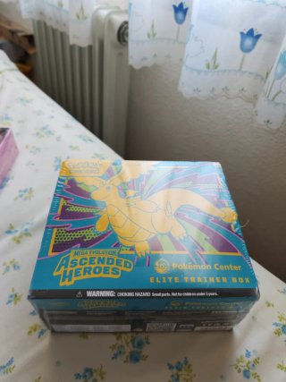 Pokémon TCG Elite Trainer Box Ascended Heroes