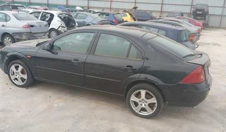 480179 faro der ford mondeo berlina (ge) ambiente