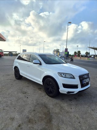 Audi Q7 2011