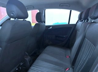 Opel Corsa 2010 solo 50.000km!!!