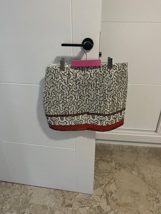 Falda Zara tachuelas M