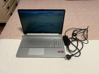 Portátil HP Ryzen 5 16GB RAM 512GB SSD