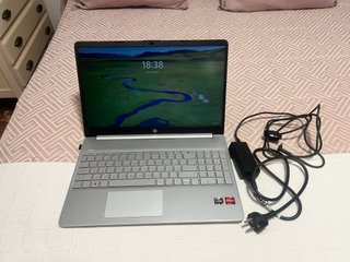 Portátil HP Ryzen 5 16GB RAM 512GB SSD