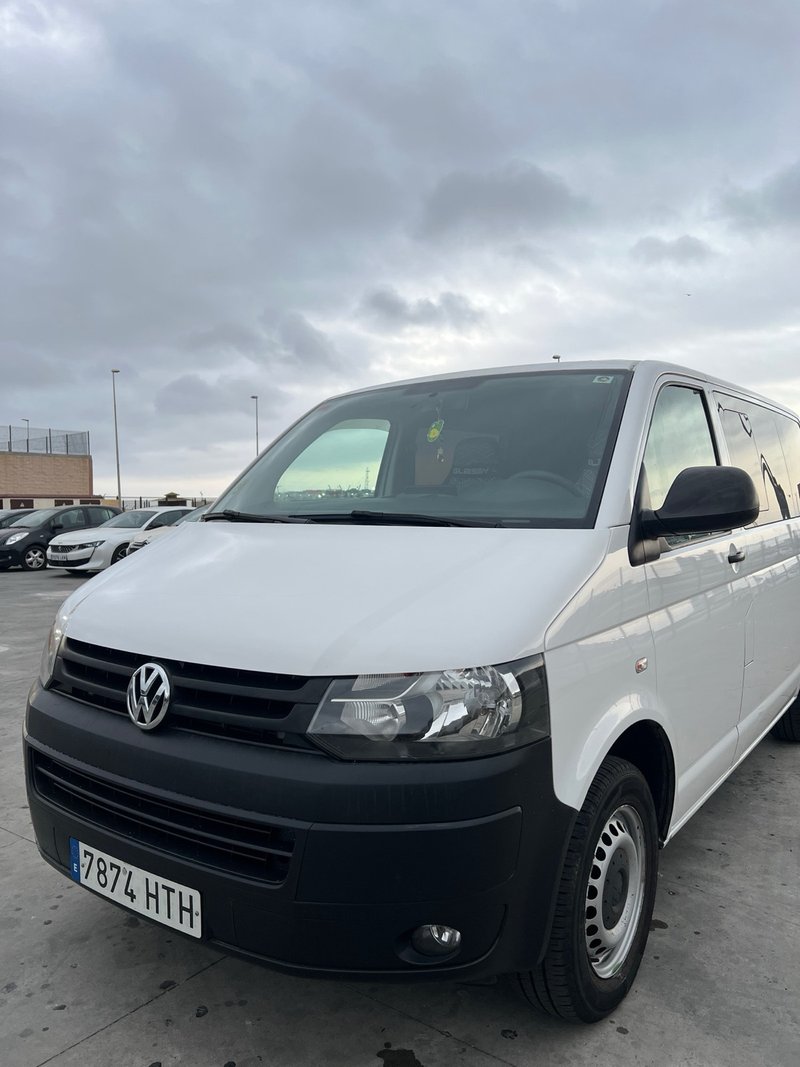 Volkswagen Transporter 2013