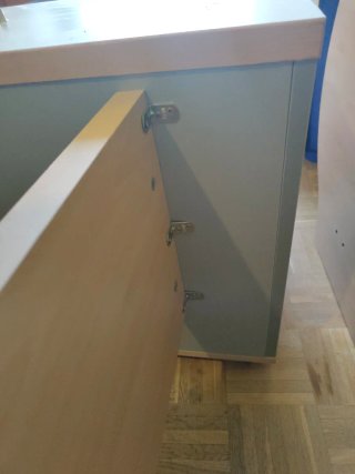 Mesa de escritorio madera y metal