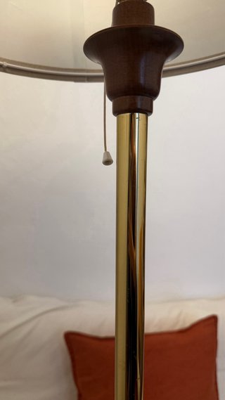Lámpara de pie antigua madera y dorado