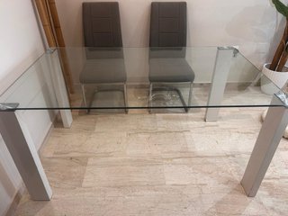 Mesa Comedor Cristal + 4 Sillas + Mesa Aux