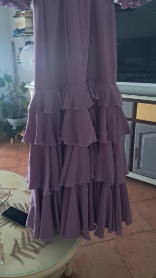 Vestido FLAMENCA morado talla XS con volantes