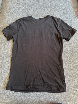 Camiseta Moncler Negra Talla L Logo Bordado