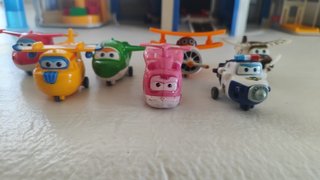 Super Wings Base con Personajes