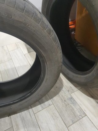 Se vende  neumáticos  2 UNIDADES GOODYEAR AO
