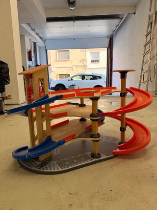 Parking de madera para coches